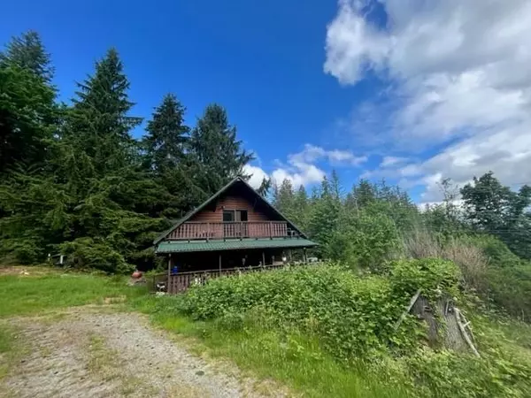 Pender Harbour, BC V0N 2H1,13524 Sunshine Coast HWY