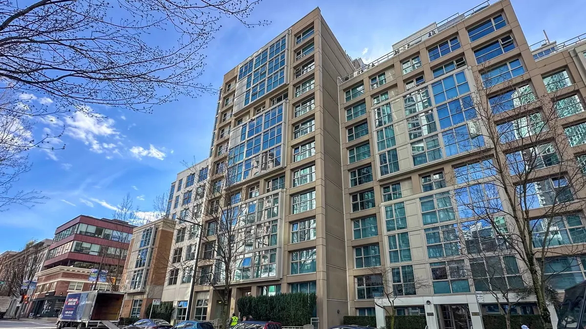 Vancouver, BC V6B 6A7,1318 Homer ST #701