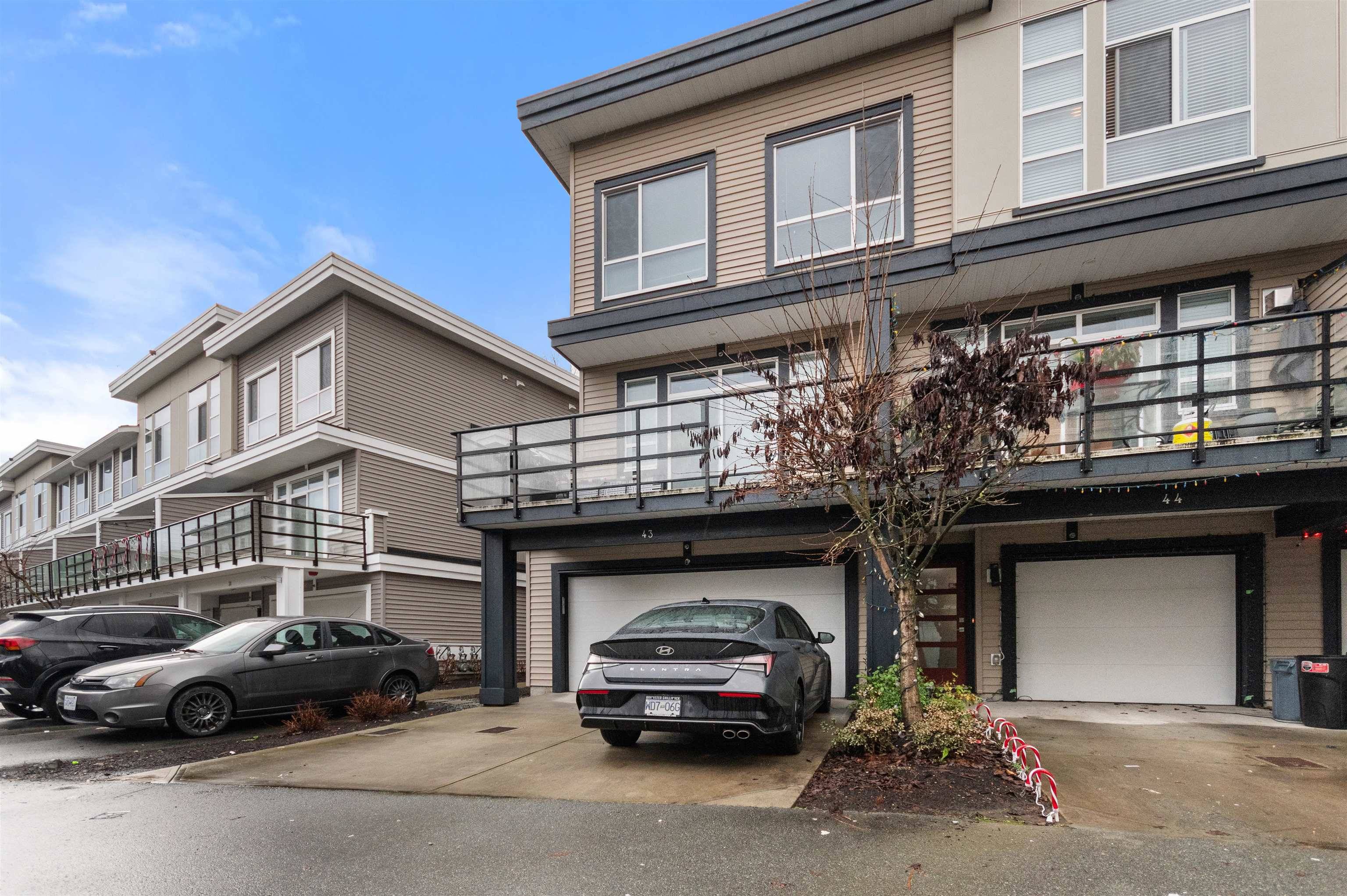Chilliwack, BC V2P 0G7,8413 Midtown WAY #43