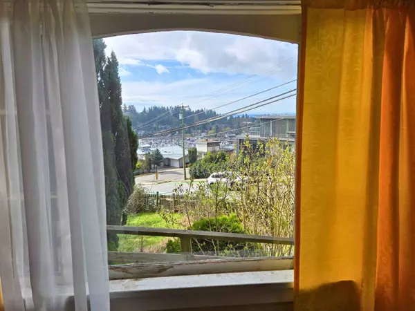 547 N Fletcher RD Gibsons, BC V0N 1V0