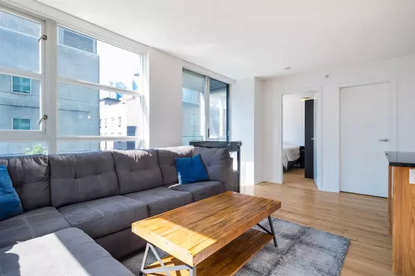 Vancouver, BC V6B 1K3,1199 Seymour ST #608