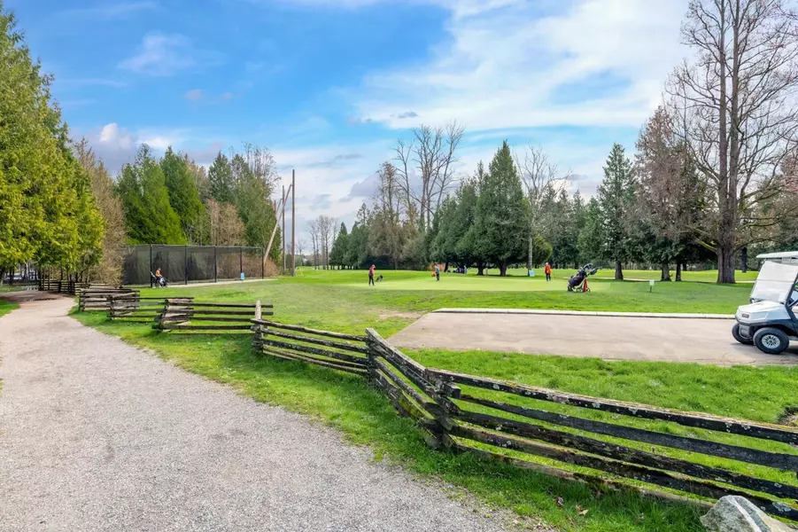 6859 Cambie ST #104, Vancouver, BC V6P 0M4