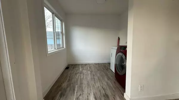 9757 Hillier ST Chilliwack, BC V2P 4K2