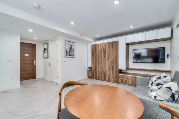 1170 Barclay Street #002 Vancouver, BC V6E 1H1