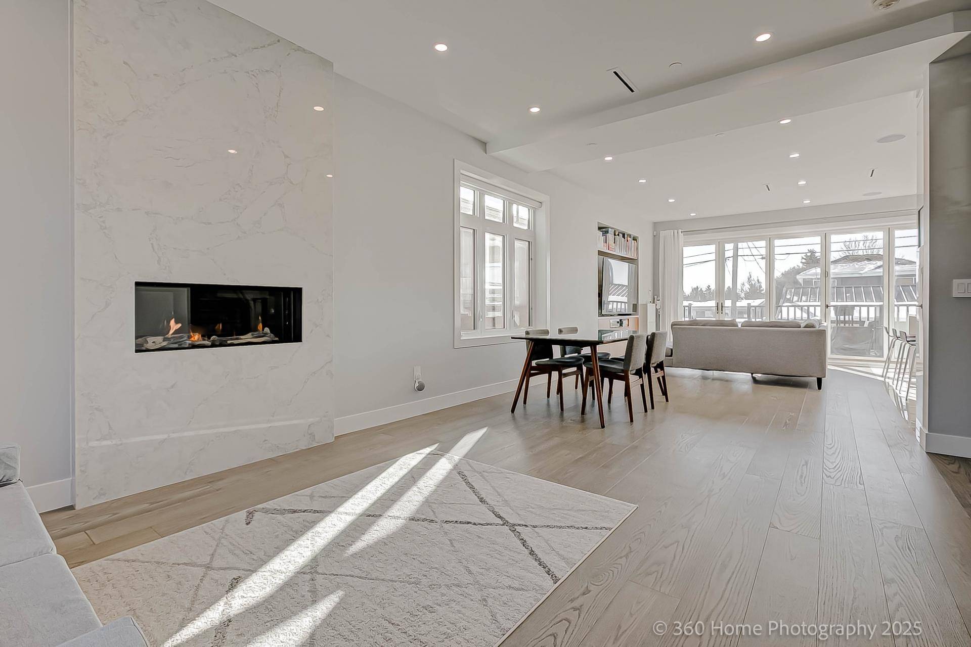 Vancouver, BC V5S 1Z7,2714 E 56th AVE