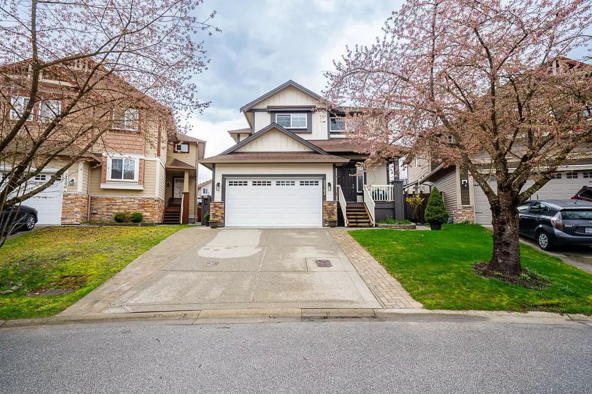 Maple Ridge, BC V2W 0B6,23382 Griffen RD