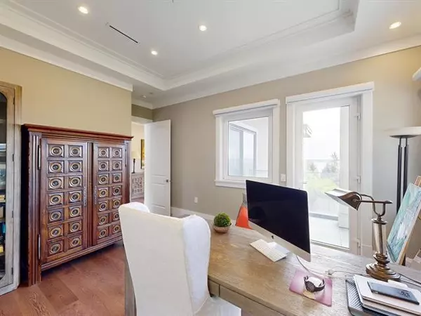 West Vancouver, BC V7V 3E1,3185 Benbow RD