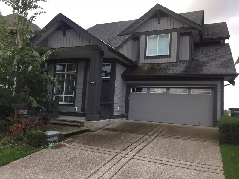16988 77a AVE, Surrey, BC V4N 6L2
