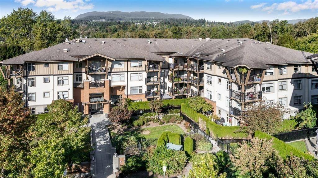 Port Moody, BC V3H 5K8,300 Klahanie DR #302