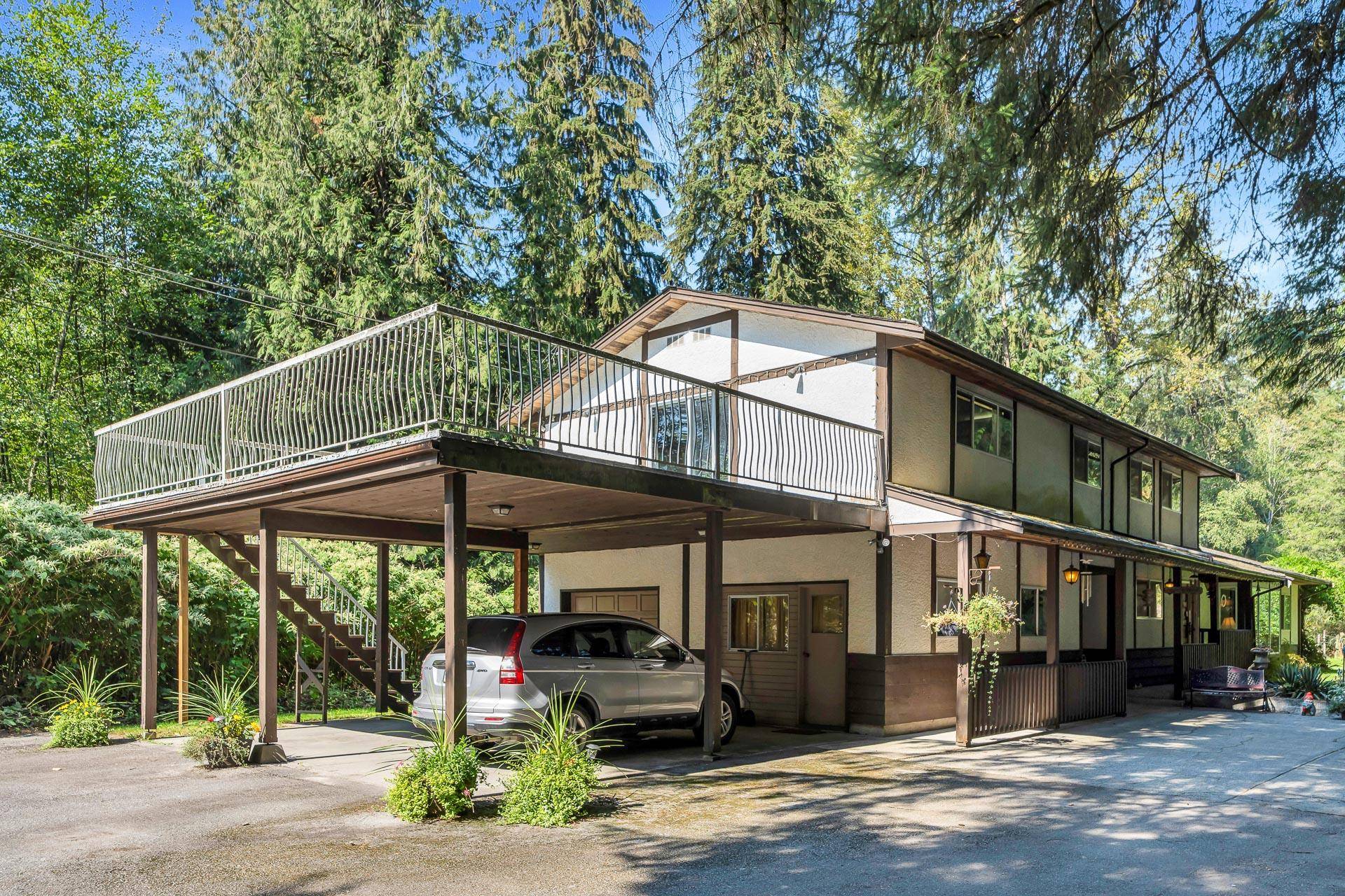 Maple Ridge, BC V2X 4S4,23463 Dogwood AVE