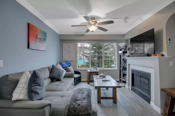 Surrey, BC V3W 1K9,12778 66 AVE #19