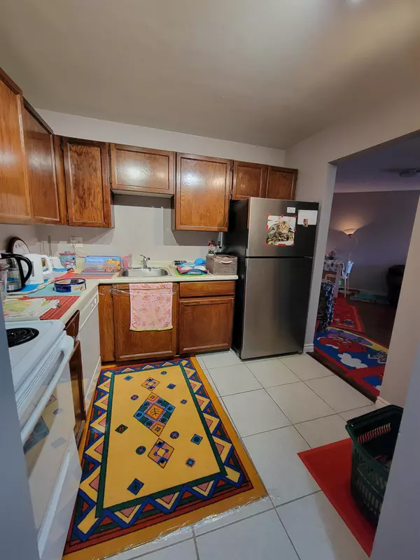 Richmond, BC V6X 3H8,8500 Ackroyd RD #228