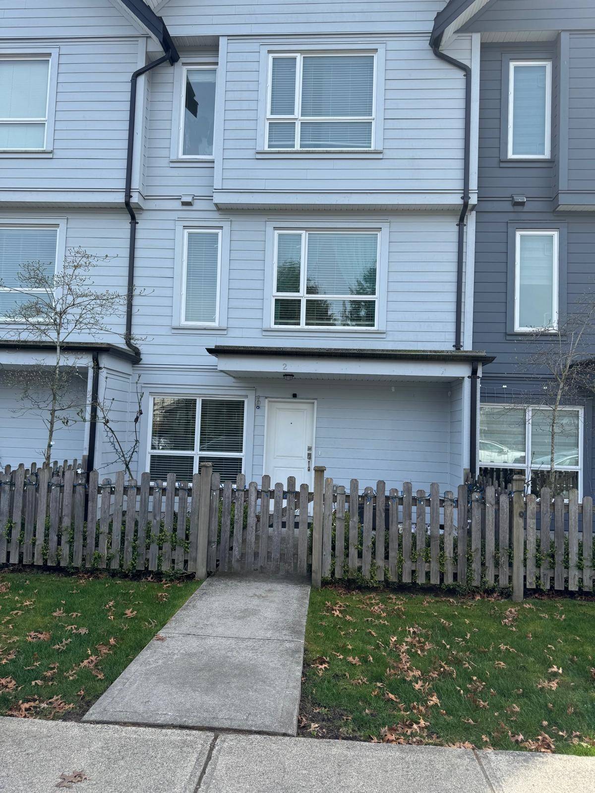 Surrey, BC V3W 5Z2,12088 76 AVE #2