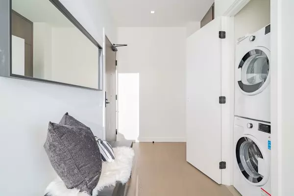 620 Cardero ST #2603 Vancouver, BC V6G 3H7