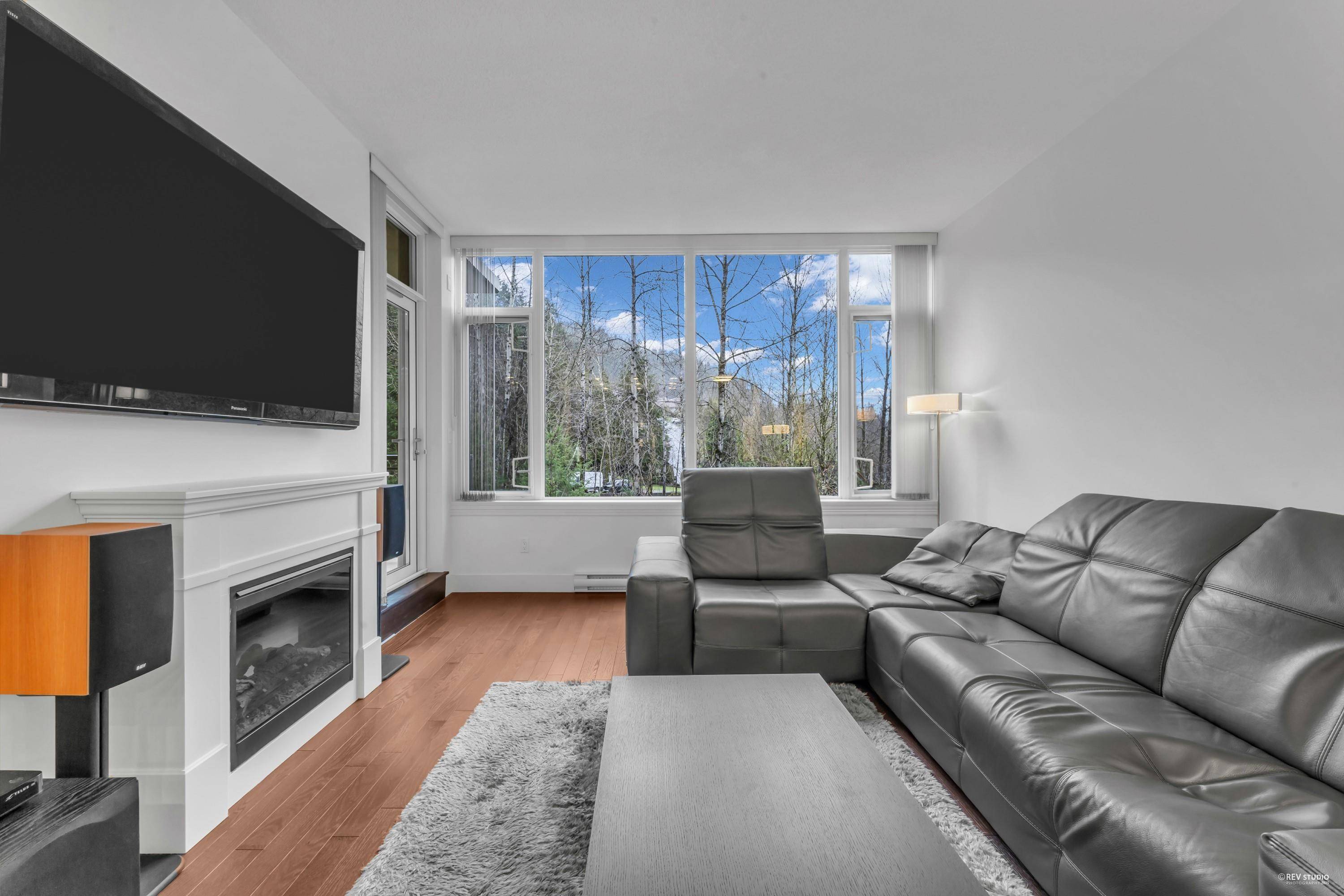 Coquitlam, BC V3E 0C7,1415 Parkway BLVD #707