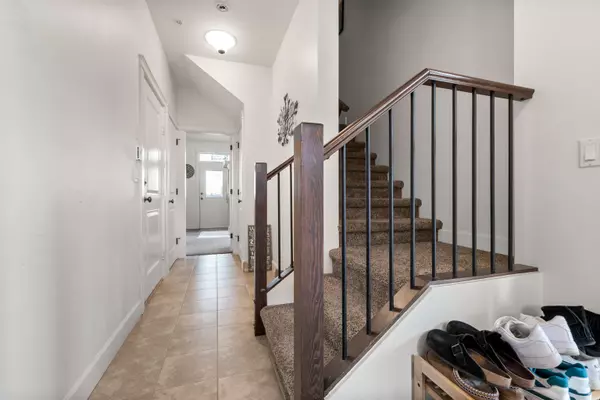 Chilliwack, BC V2R 0S6,45290 Soowahlie CRES #43