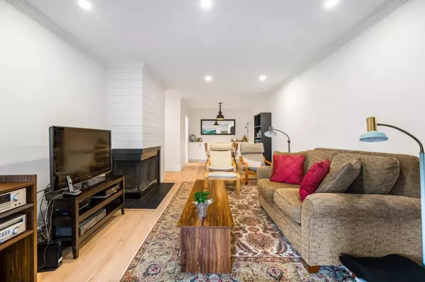 Richmond, BC V7A 4L7,7631 Steveston HWY #118