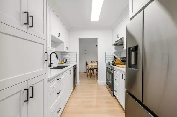7631 Steveston HWY #118, Richmond, BC V7A 4L7