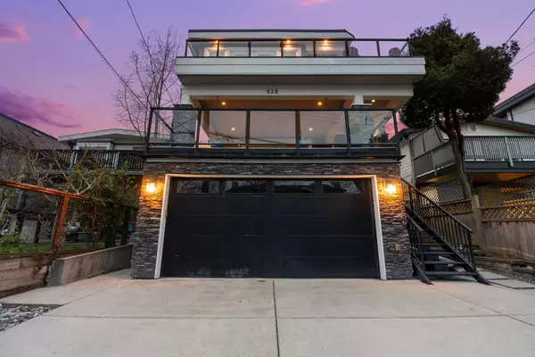 White Rock, BC V4B 4W3,838 Habgood ST