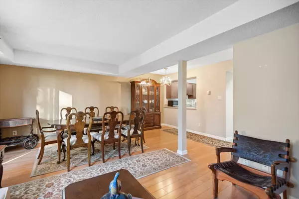 Burnaby, BC V5A 1R1,7332 Coronado DR