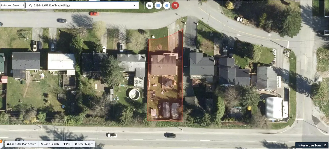 21944 Laurie AVE, Maple Ridge, BC V2X 7V8
