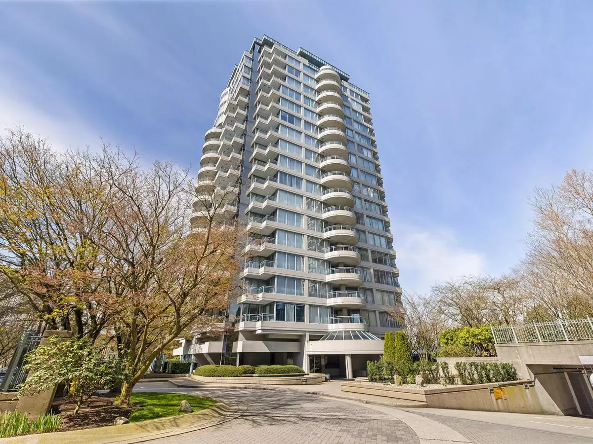Surrey, BC V3T 5T5,13353 108 AVE #203
