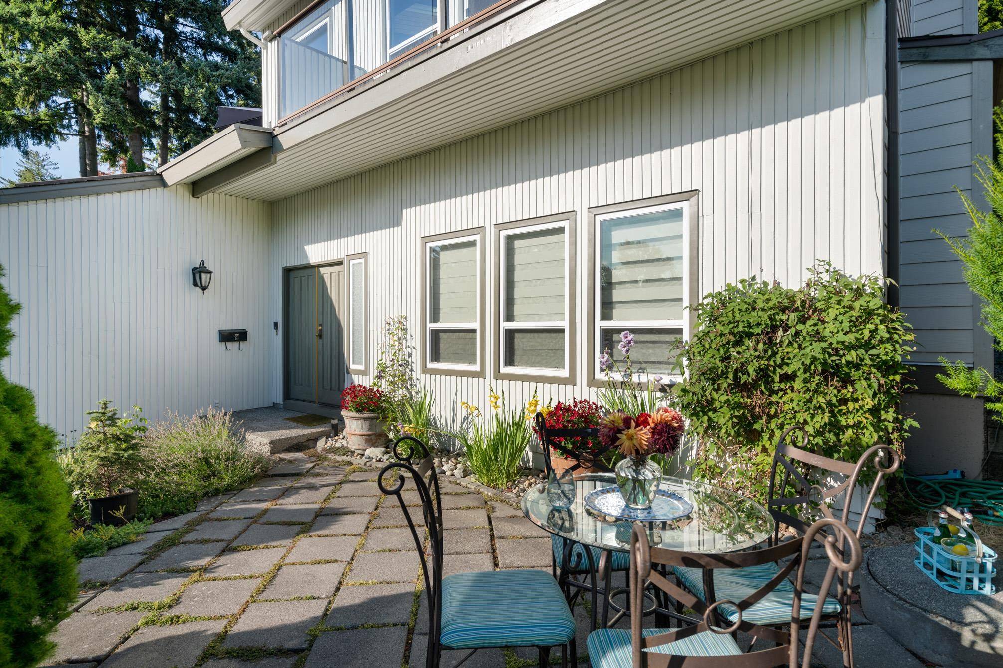 Delta, BC V4C 4C7,7680 Barrymore DR