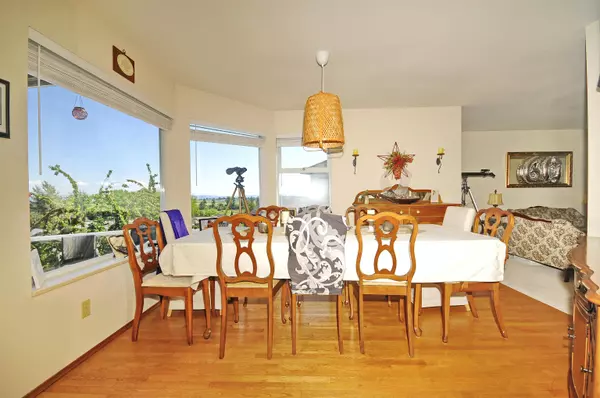Delta, BC V4M 3L8,307 Rosehill Wynd