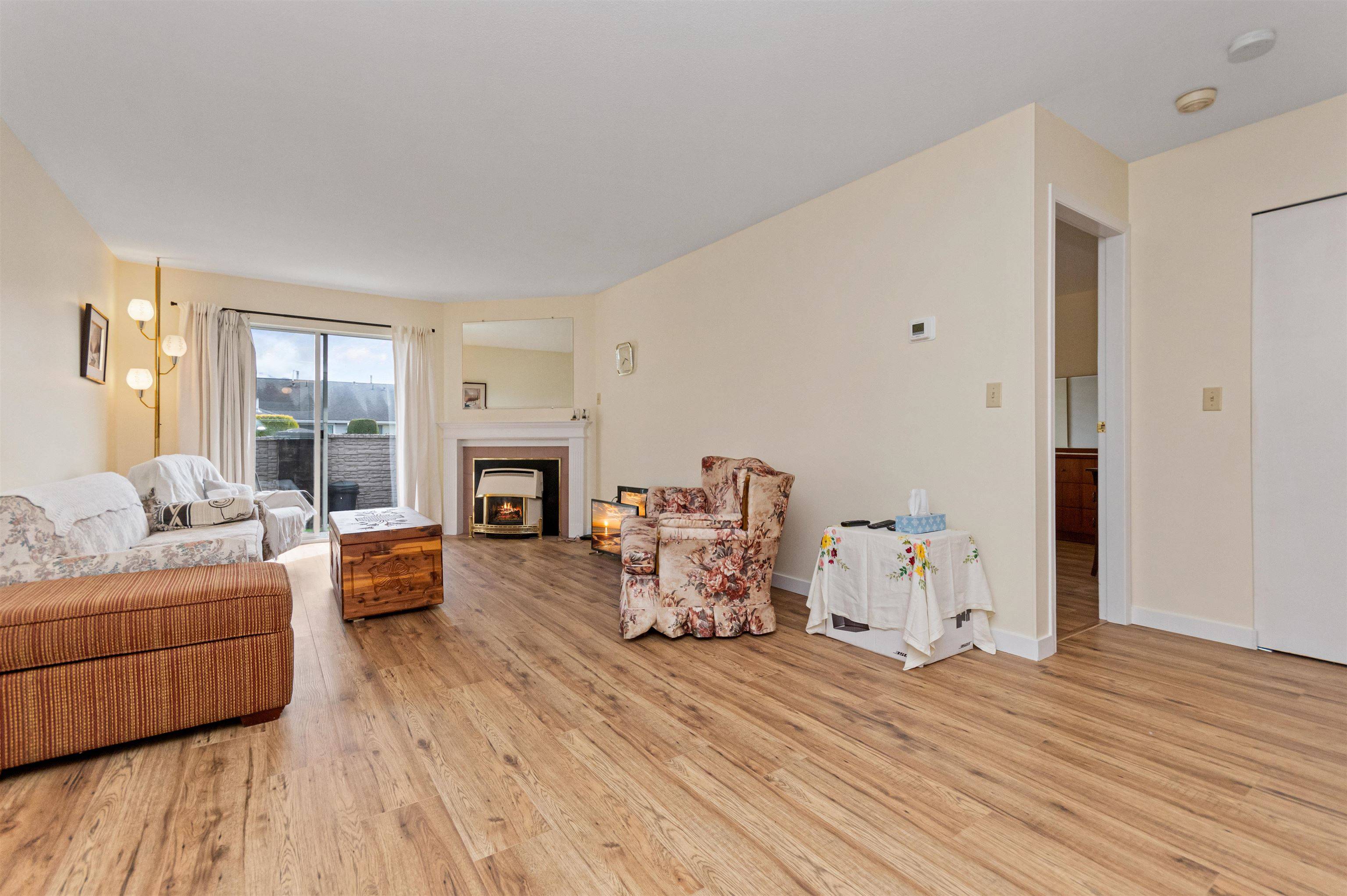 7610 Evans RD #203 Chilliwack, BC V2R 2Z5