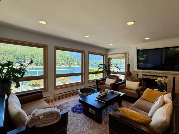 12881 Sunshine Coast HWY Madeira Park, BC V0N 2H1