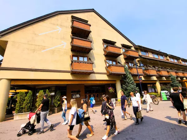 Whistler, BC V8E 0Z7,4220 Gateway DR #220