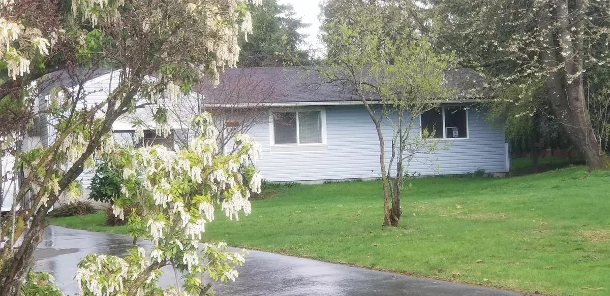 Surrey, BC V3R 5L7,13807 Brentwood CRES