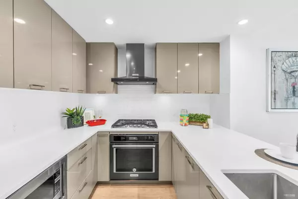 Vancouver, BC V6S 0K5,3581 Ross DR #316