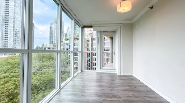 Vancouver, BC V6B 6A8,388 Drake ST #802