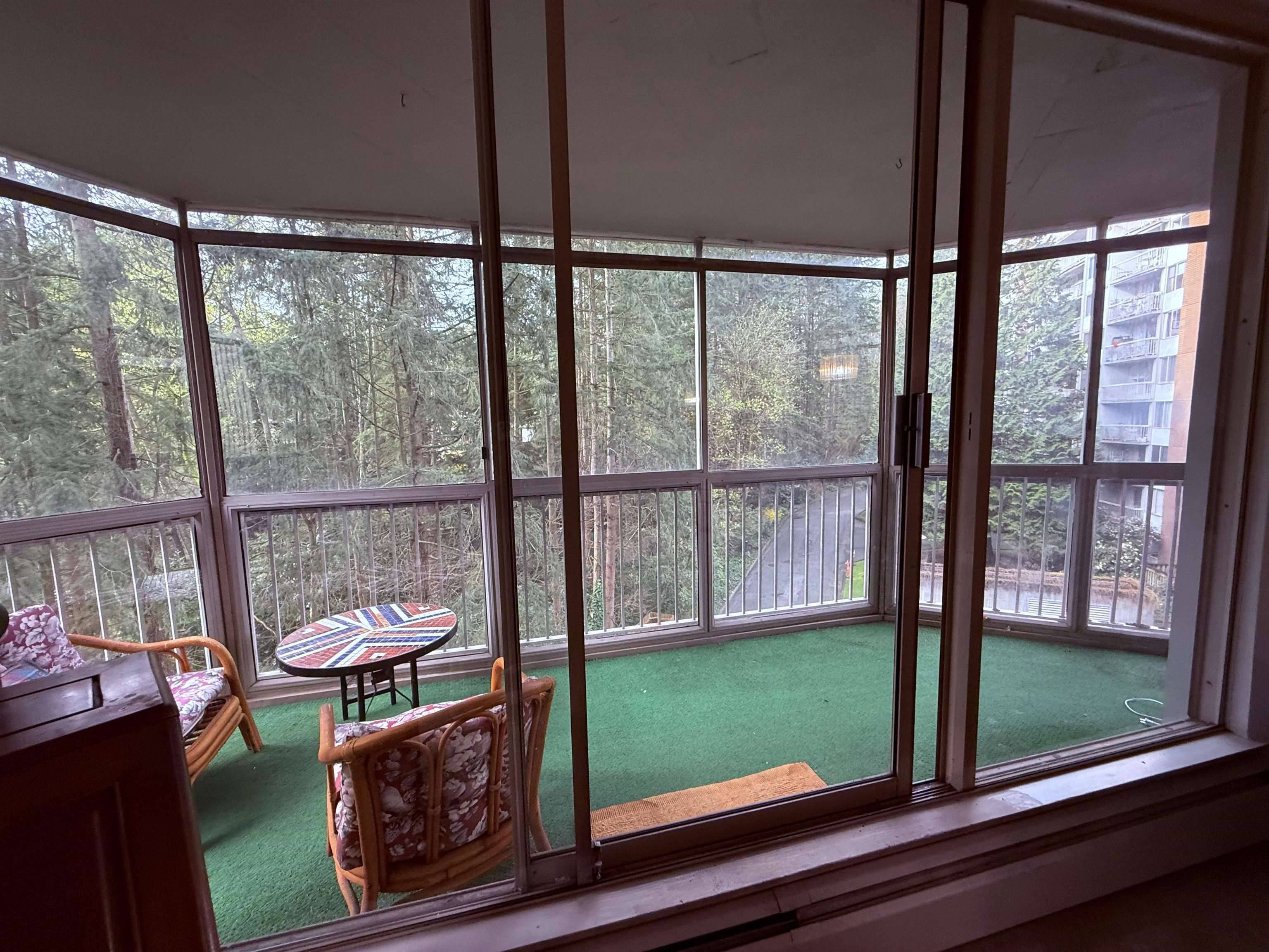 North Vancouver, BC V7P 3G4,2024 Fullerton AVE #504