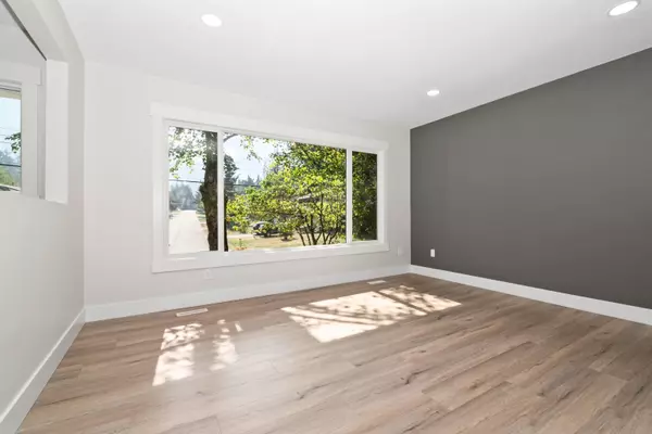 63797 Beech AVE Hope, BC V0X 1L2