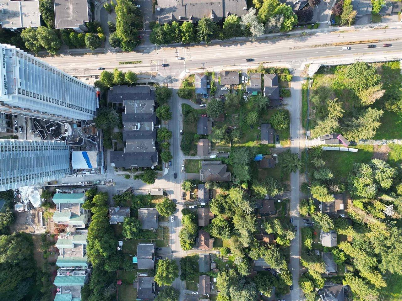 Surrey, BC V3T 4K2,9964 138 ST