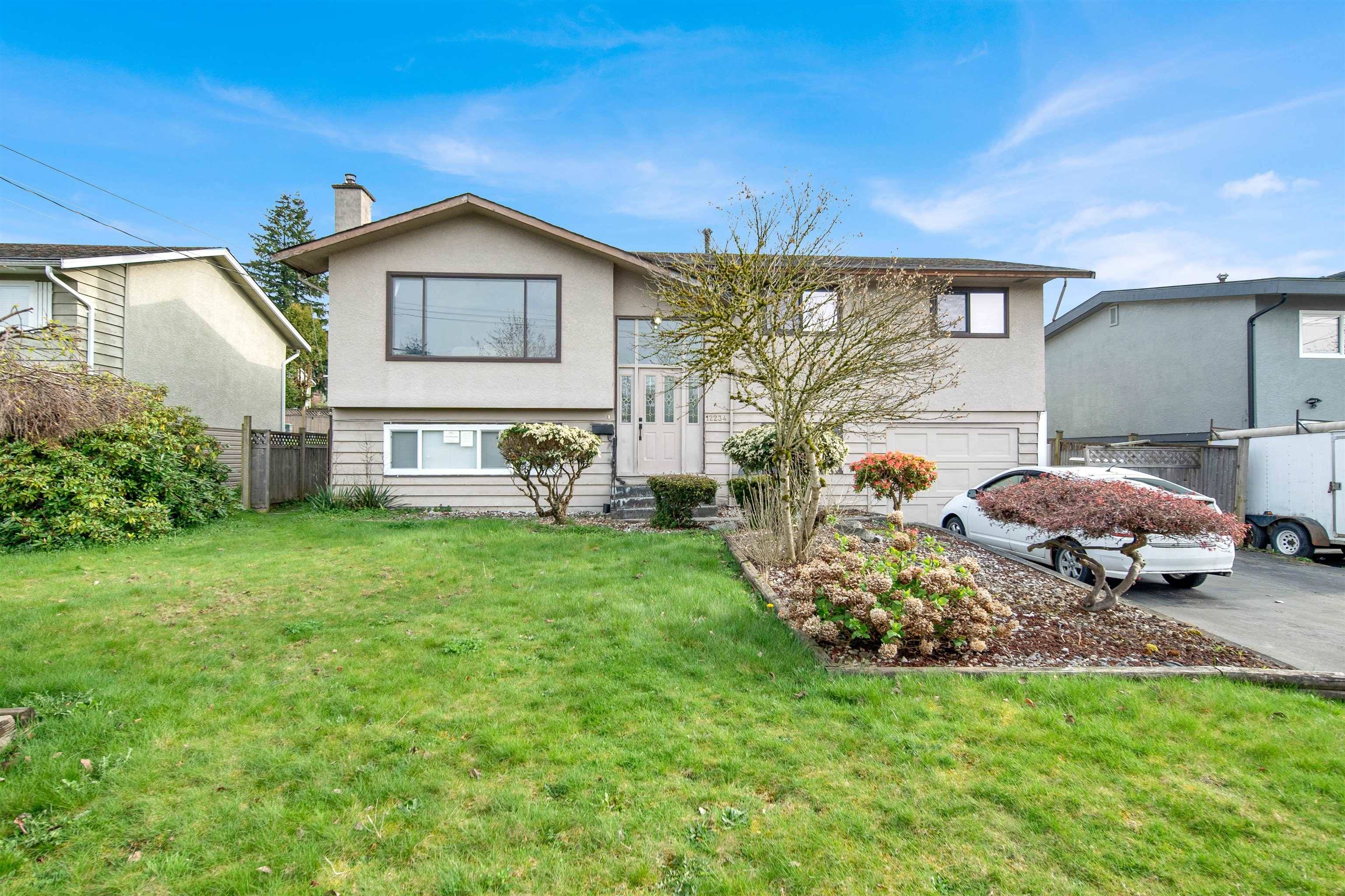 12234 99a AVE, Surrey, BC V3V 2R2