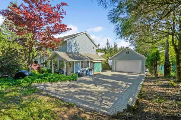 28316 Dewdney Trunk RD, Maple Ridge, BC V2W 1M1
