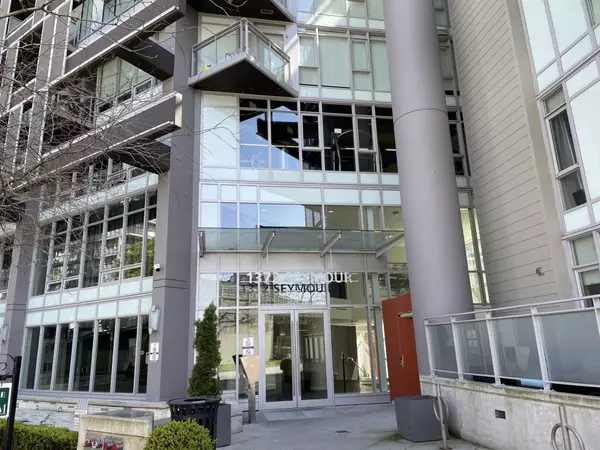 1372 Seymour ST #1201, Vancouver, BC V6B 0L1