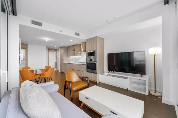 Burnaby, BC V5C 0N1,4890 Lougheed HWY #2402