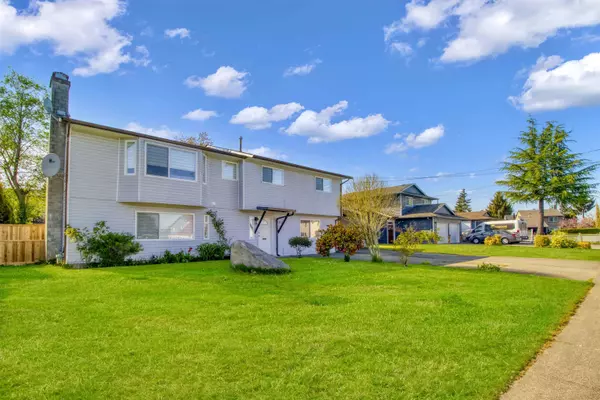 Surrey, BC V3W 4J8,7273 130 ST