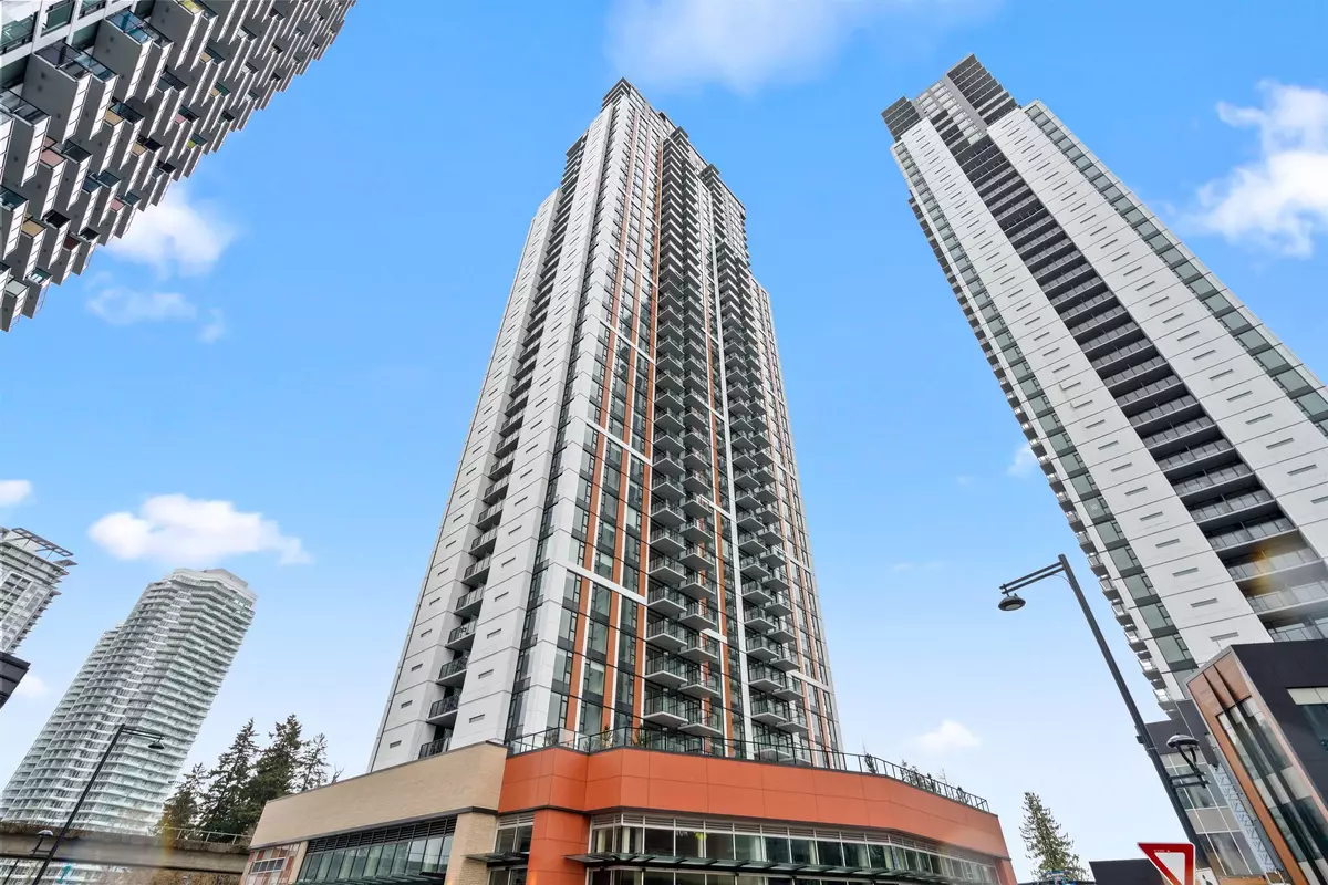 Surrey, BC V3T 0V7,13725 George Junction #3305