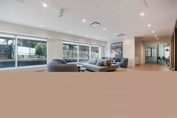 Surrey, BC V3T 0V7,13725 George Junction #3305