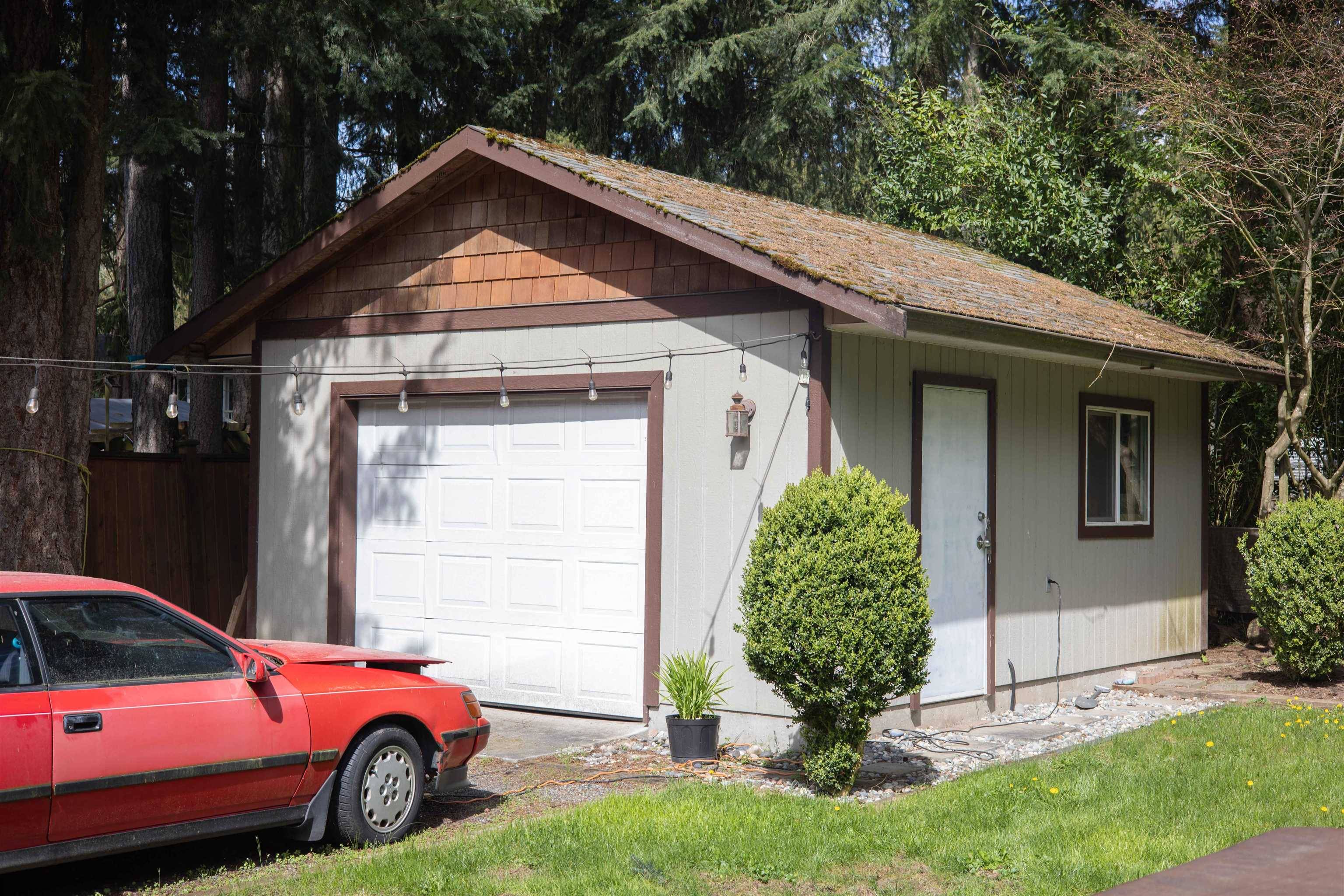 Langley, BC V3A 2Z5,19649 41a AVE