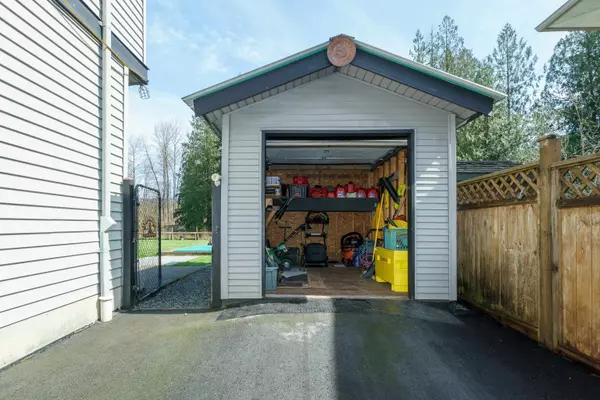 Maple Ridge, BC V4R 1V2,12436 254 ST
