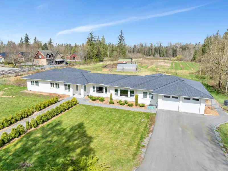 22953 8th AVE, Langley, BC V2Z 2W3