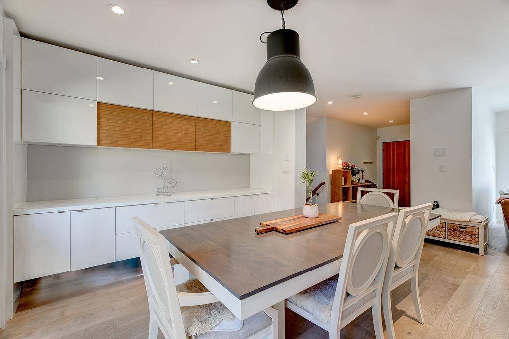 Burnaby, BC V5J 3C4,5691 Keith ST