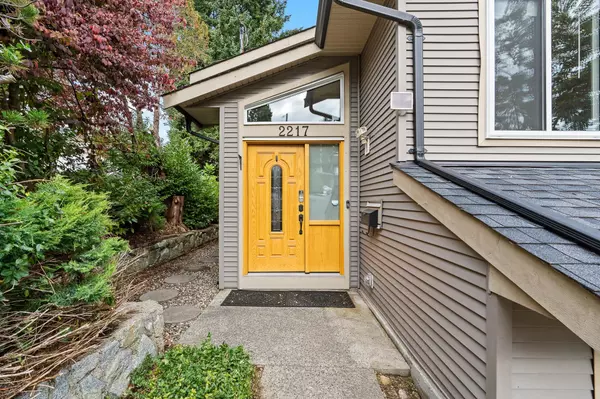 Coquitlam, BC V3K 1L3,2217 Hillside AVE