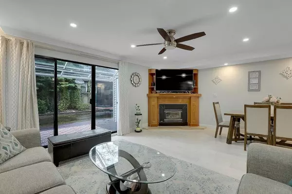 Surrey, BC V3W 5J9,7529 140 ST #33